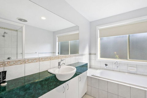 Pomora Townhouse 28a - Tourism Search 3
