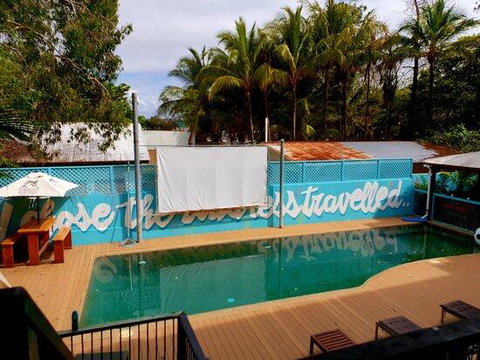 Port Douglas Backpackers - Tourism Search 1