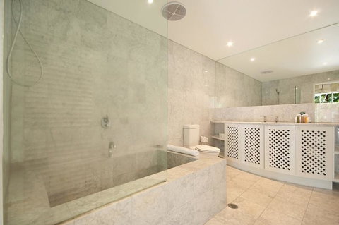 Port Douglas Condo - Tourism Search 3