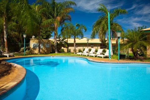 Potshot Hotel Resort - Tourism Search 3