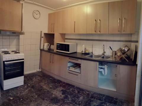 Private Room In City Central! - Tourism Search 2
