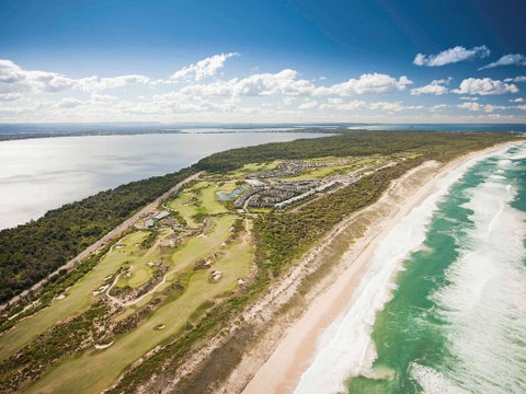 Pullman Magenta Shores Resort - Tourism Search 0