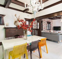 Ravenswood - Luxurious spacious 4 Br walk to Clovelly Beach - Tourism Search