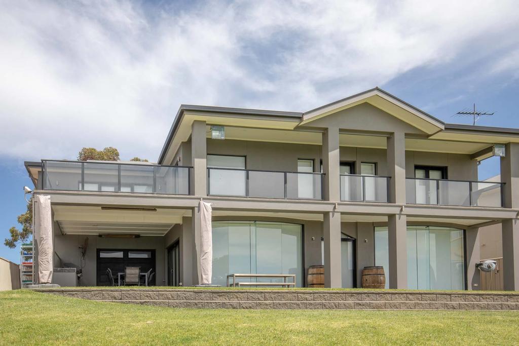 White Sands SA Tourism Search