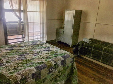Royal Carrangarra Hotel - Tourism Search 3