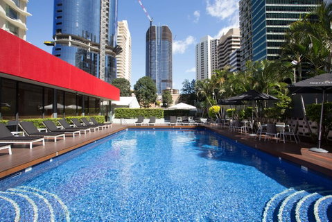 Royal On The Park - Tourism Search 0