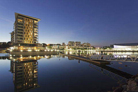 Saltwater Suites - 1,2 & 3 Bed Waterfront Apartments - Tourism Search 0