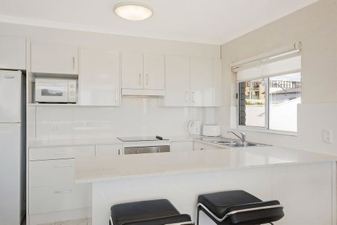 Sapphire Waters Unit 3 - Tourism Search 2
