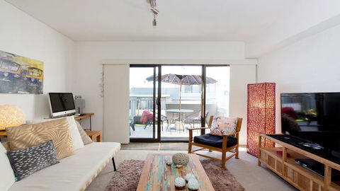 Seabreeze - Coastal Living - Tourism Search 0
