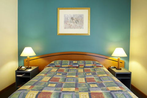 Seasons Hotel Newman - Tourism Search 2