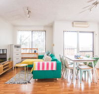 SIMPLE COMFORT 2bed1bath Unit in Meadowbank - Tourism Search