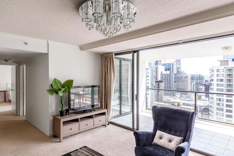 Sky River CBD Apartment - Tourism Search 1