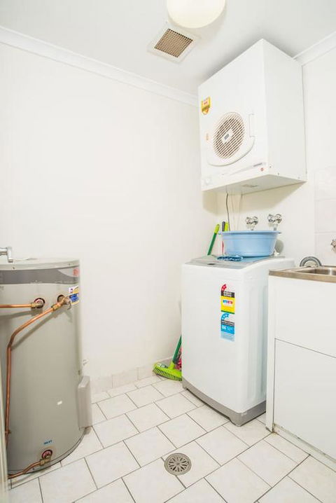 Spacious & Cozy APT@Heart Of Redfern Closes To CBD - Tourism Search 3