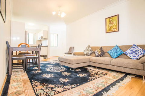 Spacious & Cozy APT@Heart Of Redfern Closes To CBD - Tourism Search 0