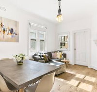 Spacious Harbour View 4bd home in Sydney CBD - Tourism Search