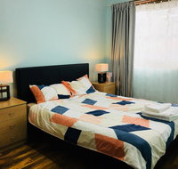Spacious Townhouse in Wollongong - Tourism Search