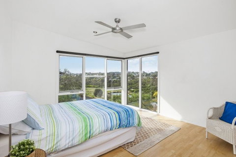 Spring Valley Luxury 42 - Tourism Search 3