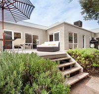 Stunning Seaside Escape - Tourism Search
