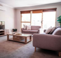 SWAN RIVER STAY PERTH WIFI NETFLIX APPLECROSS FREO - Tourism Search