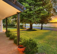 Tara Downs on Lake Albert - Tourism Search