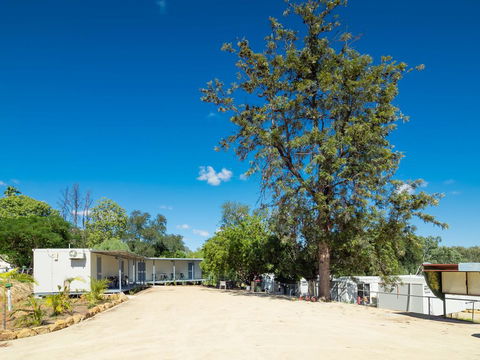 Taroom Caravan & Tourist Park - Tourism Search 3