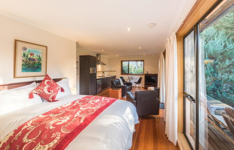 Parnella Kettering - Tourism Search 3