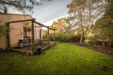 Parnella Kettering - Tourism Search 15