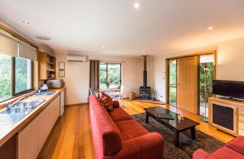 Parnella Kettering - Tourism Search 1