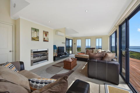Seaspray - Tourism Search 14