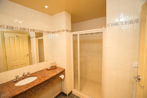 Strahan Village - Tourism Search 39