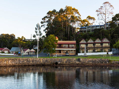 Strahan Village - Tourism Search 36