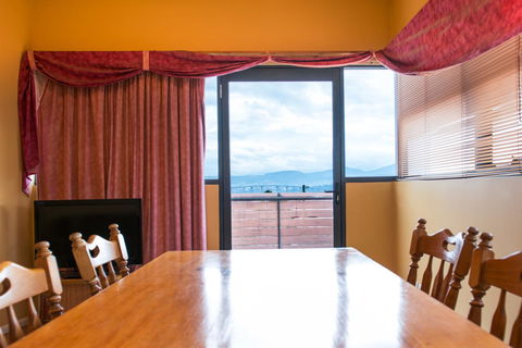 Beltana Hotel - Tourism Search 15