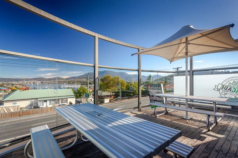 Beltana Hotel - Tourism Search 9