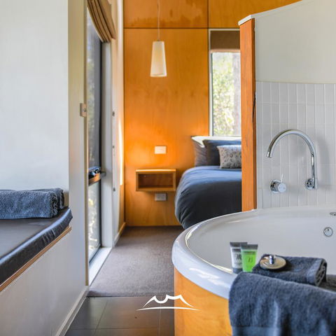 Cradle Mountain Wilderness Village - Tourism Search 9
