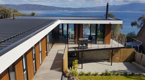 Blessington Beach Retreat - Tourism Search 1