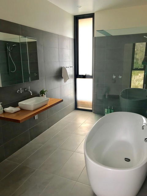 Blessington Beach Retreat - Tourism Search 19