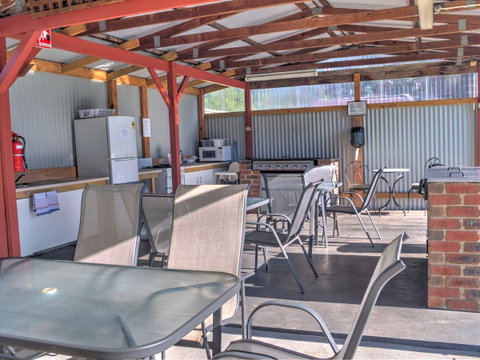 High Country Holiday Park - Tourism Search 30