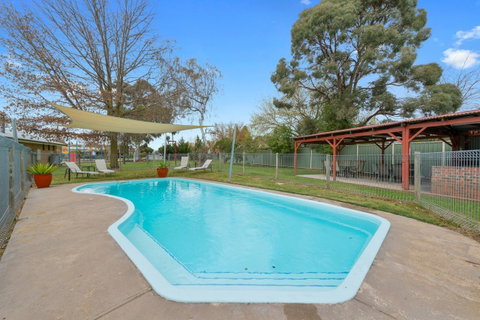 High Country Holiday Park - Tourism Search 3