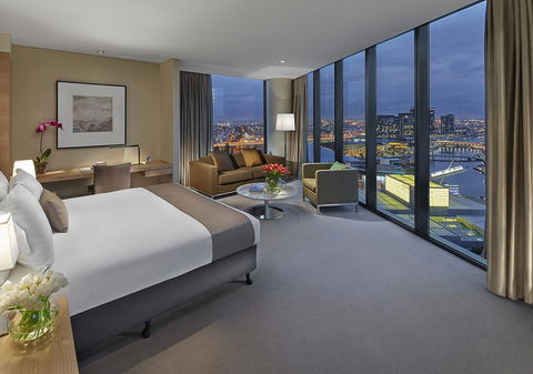 Crown Promenade Melbourne - Tourism Search 1