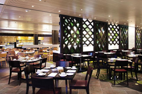 Crown Promenade Melbourne - Tourism Search 26