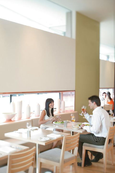 Crown Promenade Melbourne - Tourism Search 12