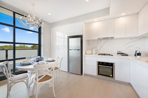 The Hamptons Apartments - St Kilda - Tourism Search 40
