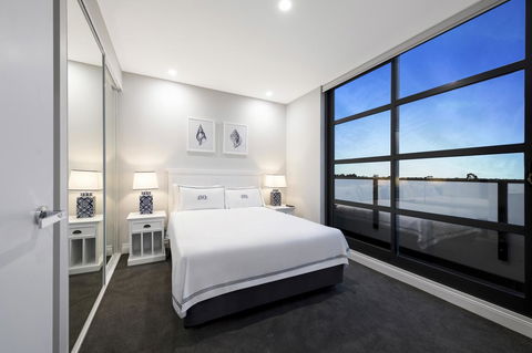 The Hamptons Apartments - St Kilda - Tourism Search 4