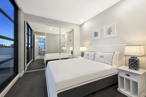 The Hamptons Apartments - St Kilda - Tourism Search 20