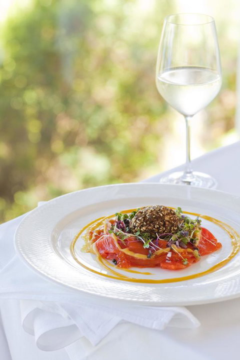 Chris\'s Beacon Point Restaurant & Villas - Tourism Search 15