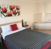 Beachcomber Motel  Apartments - Tourism Search