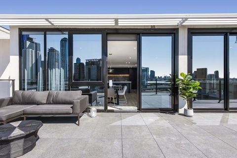 Melbourne City Apartments - Teri - Tourism Search 16