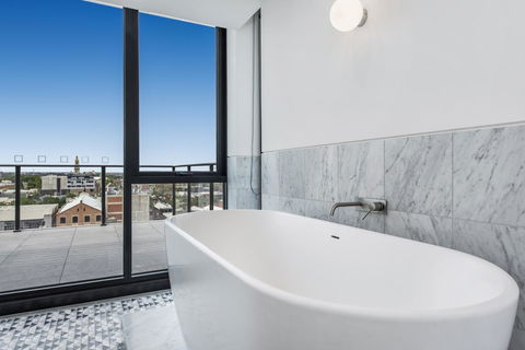 Melbourne City Apartments - Teri - Tourism Search 5