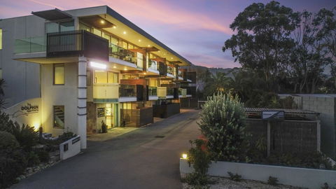 The Dolphin Apartments - Tourism Search 22