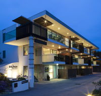 The Dolphin Apartments - Tourism Search